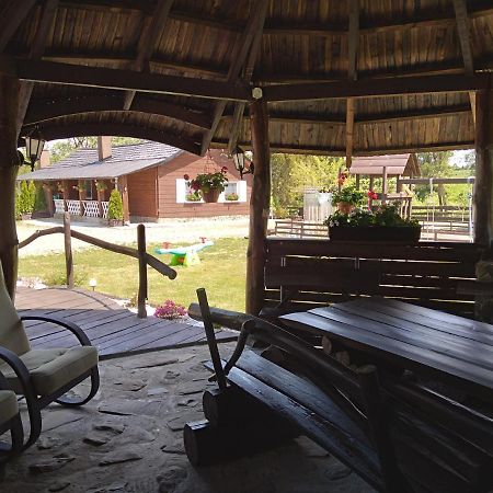 Domek Na Prerii Villa Ustrzyki Dolne Exterior foto