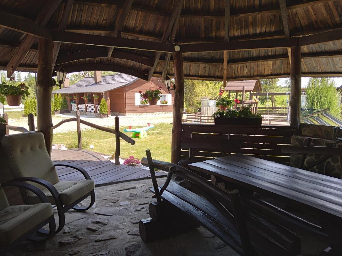 Domek Na Prerii Villa Ustrzyki Dolne Exterior foto