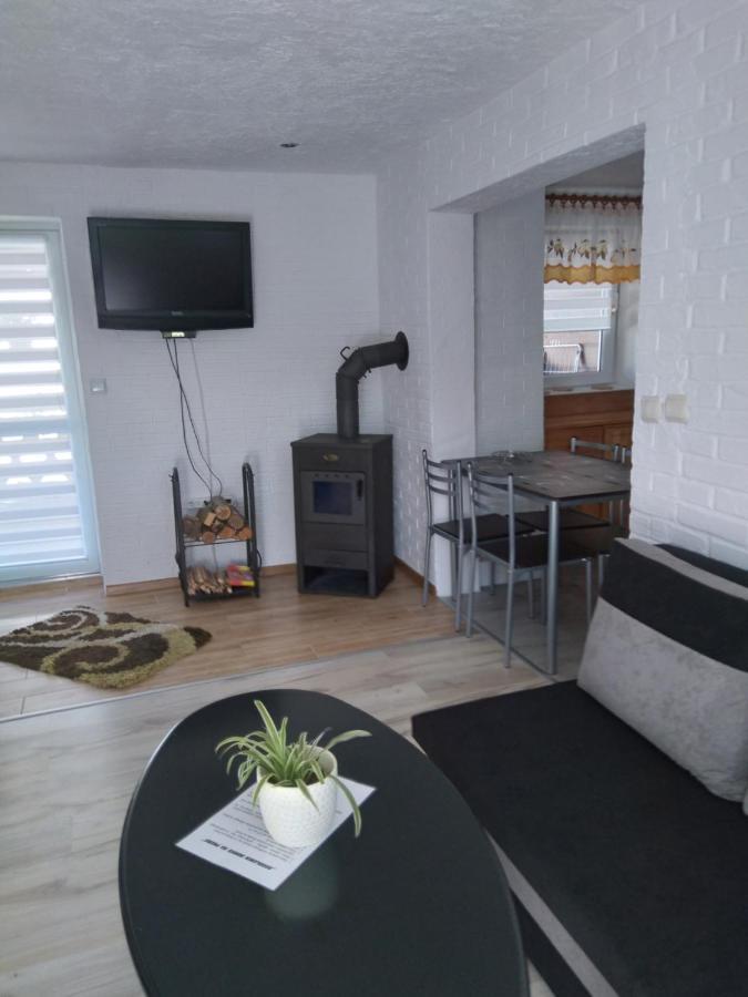 Domek Na Prerii Villa Ustrzyki Dolne Exterior foto