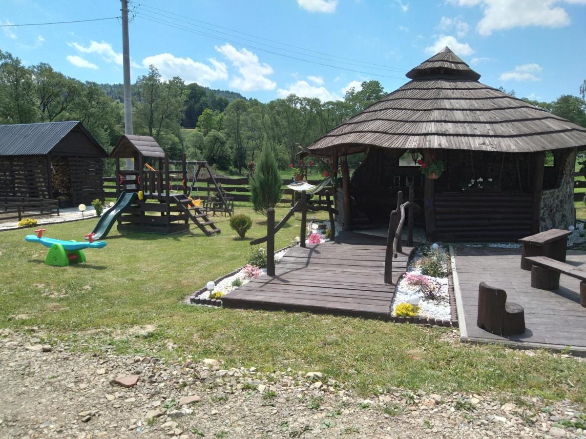 Domek Na Prerii Villa Ustrzyki Dolne Exterior foto