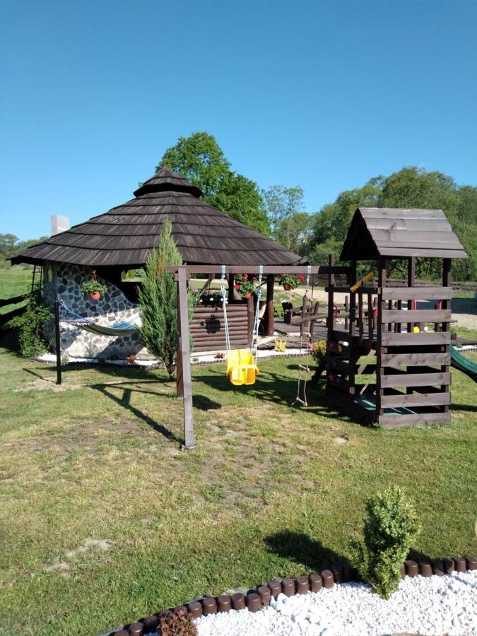 Domek Na Prerii Villa Ustrzyki Dolne Exterior foto