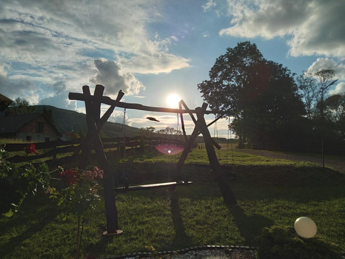 Domek Na Prerii Villa Ustrzyki Dolne Exterior foto