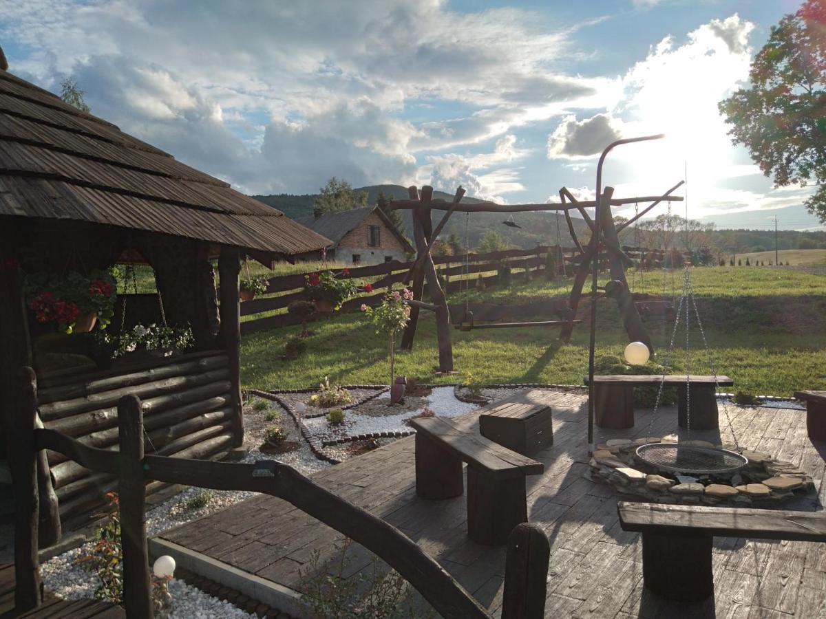 Domek Na Prerii Villa Ustrzyki Dolne Exterior foto
